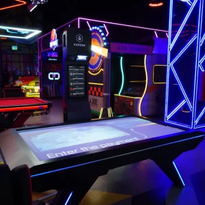 Air Hockey - Image 2