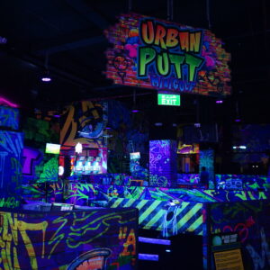 Mini Golf – Urban Putt - Image 2